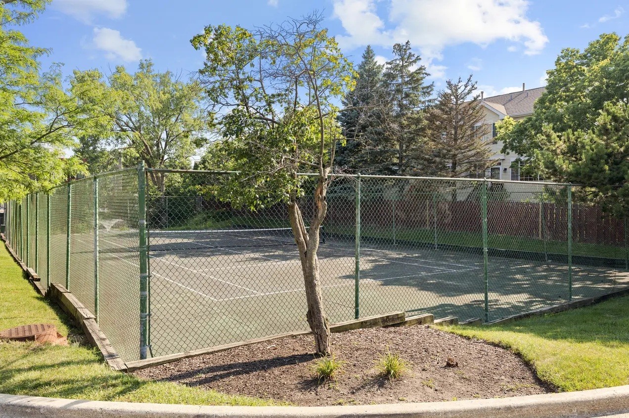 5400 Astor Lane Rolling Meadows IL 60008