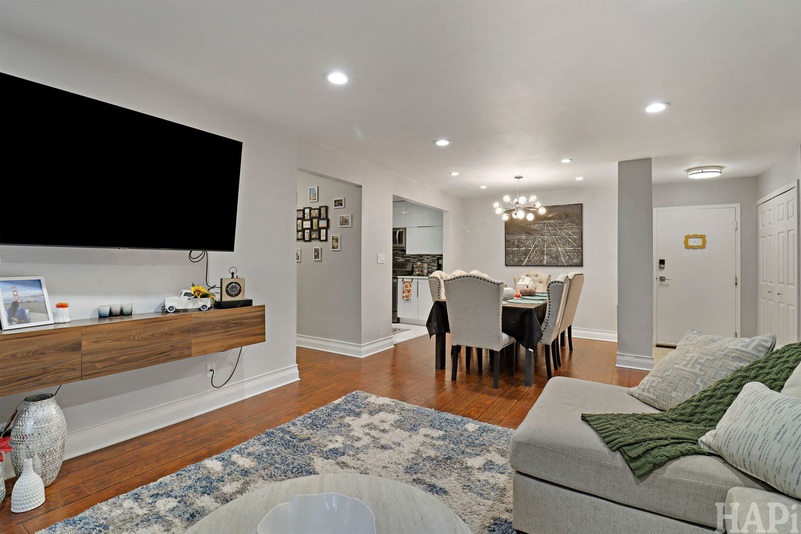 5400 Astor Lane Rolling Meadows IL 60008