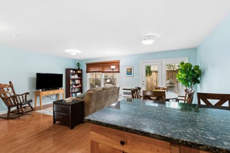 1414 Elmwood Avenue Evanston IL 60201