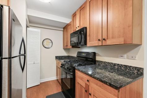 1414 Elmwood Avenue Evanston IL 60201