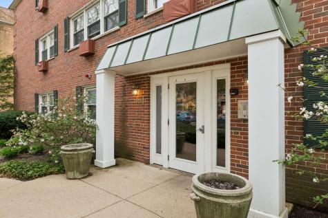 1414 Elmwood Avenue Evanston IL 60201