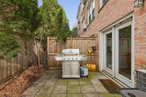 1414 Elmwood Avenue Evanston IL 60201