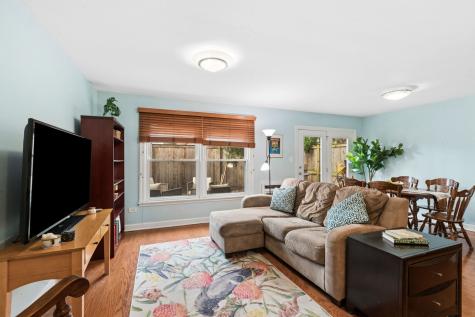 1414 Elmwood Avenue Evanston IL 60201