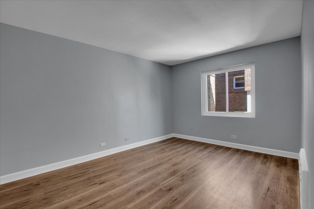7351 North Ridge Boulevard Chicago IL 60645