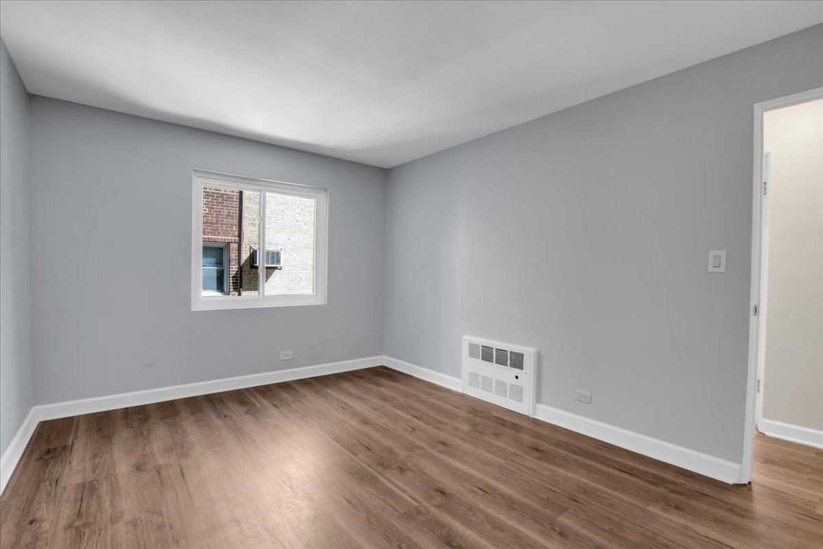 7351 North Ridge Boulevard Chicago IL 60645