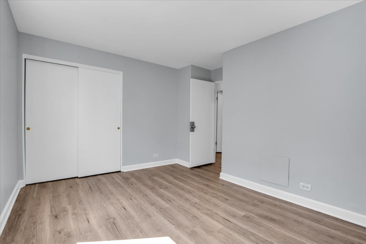 7351 North Ridge Boulevard Chicago IL 60645