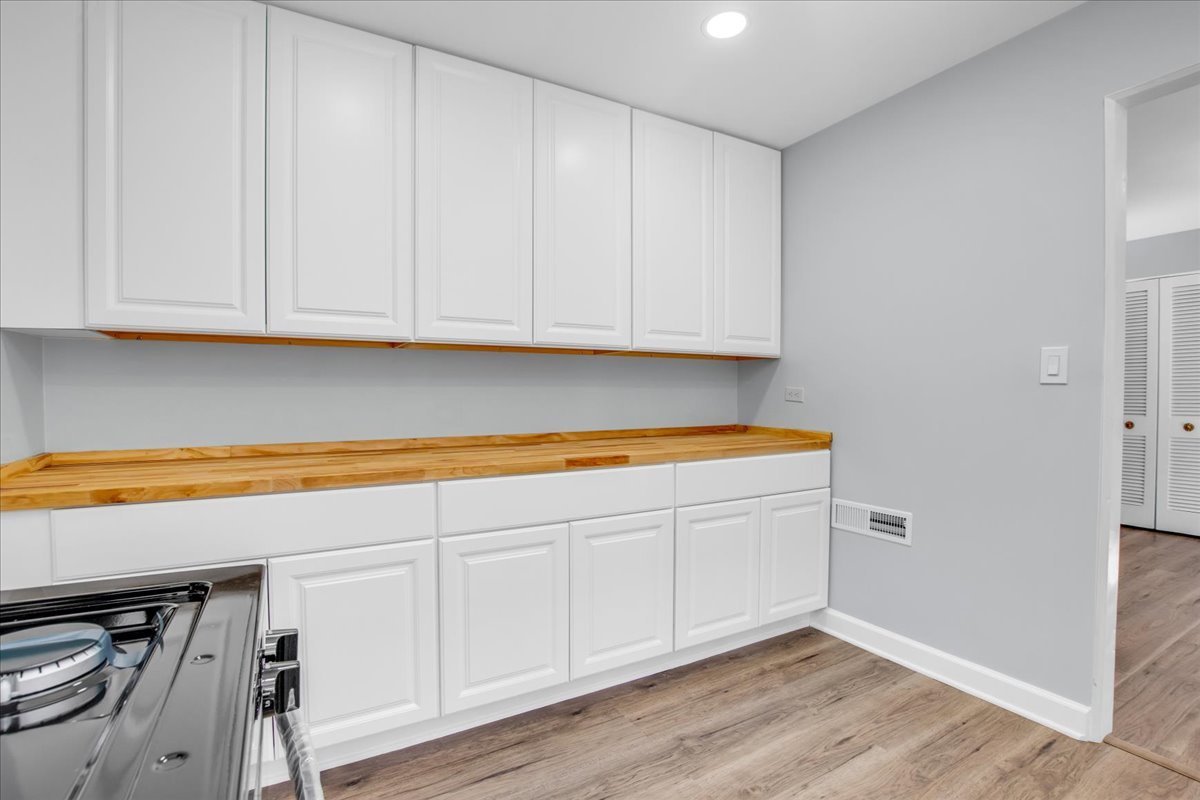 7351 North Ridge Boulevard Chicago IL 60645