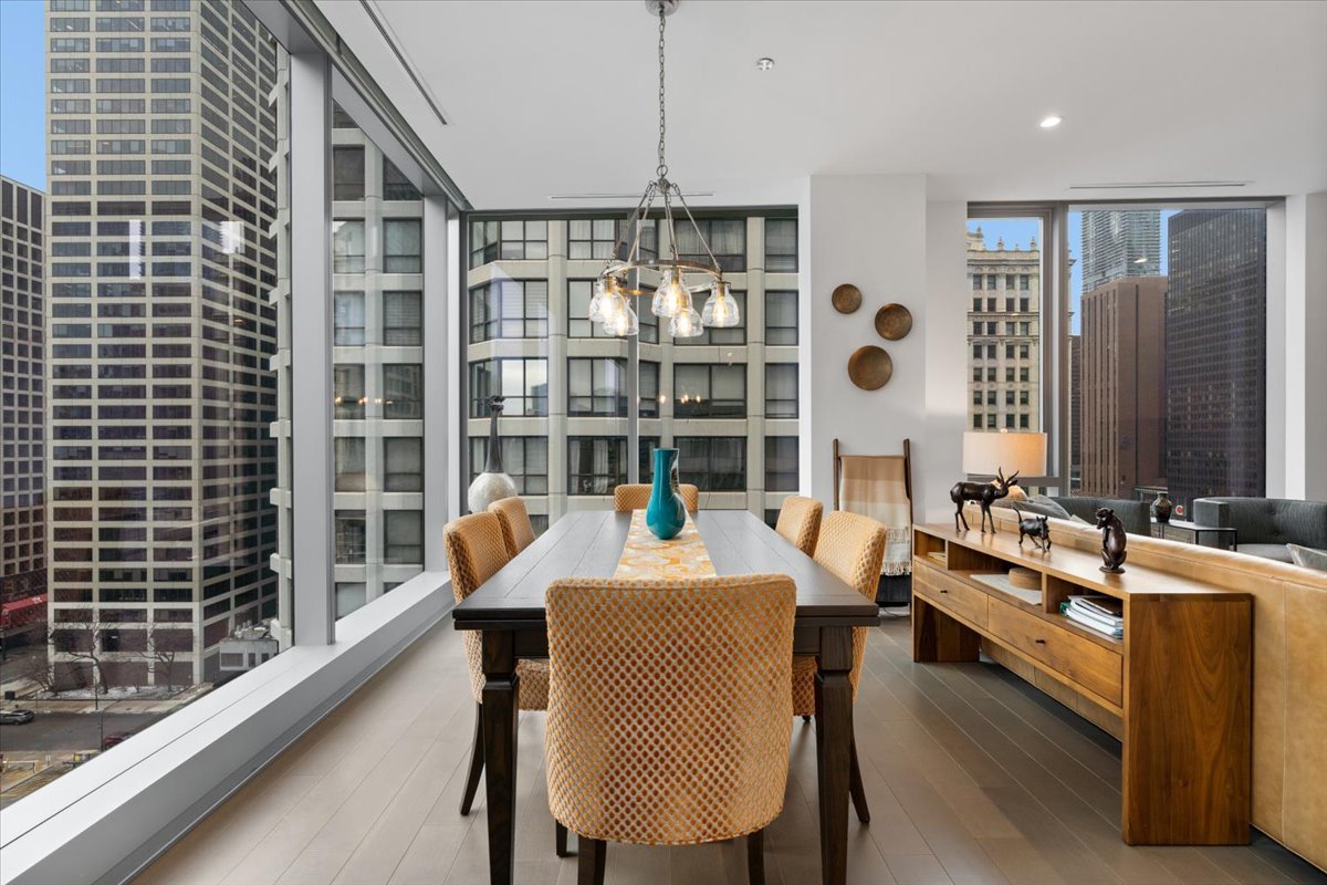 403 North Wabash Avenue Chicago IL 60611