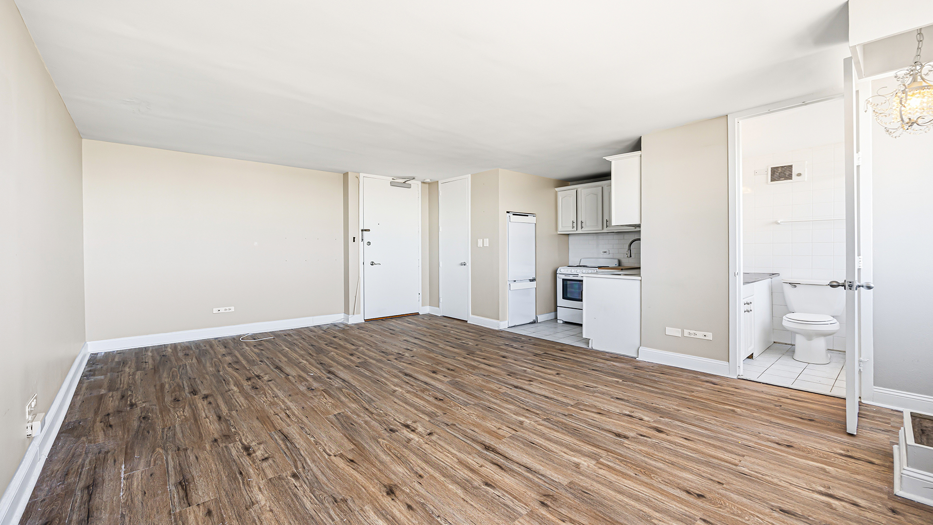 3110 North Sheridan Road Chicago IL 60657