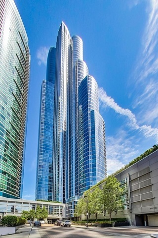 1211 South Prairie Avenue Chicago IL 60605