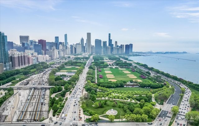 1211 South Prairie Avenue Chicago IL 60605