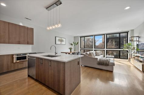 2730 West Armitage Avenue Chicago IL 60647