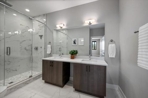 2730 West Armitage Avenue Chicago IL 60647