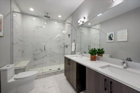2730 West Armitage Avenue Chicago IL 60647