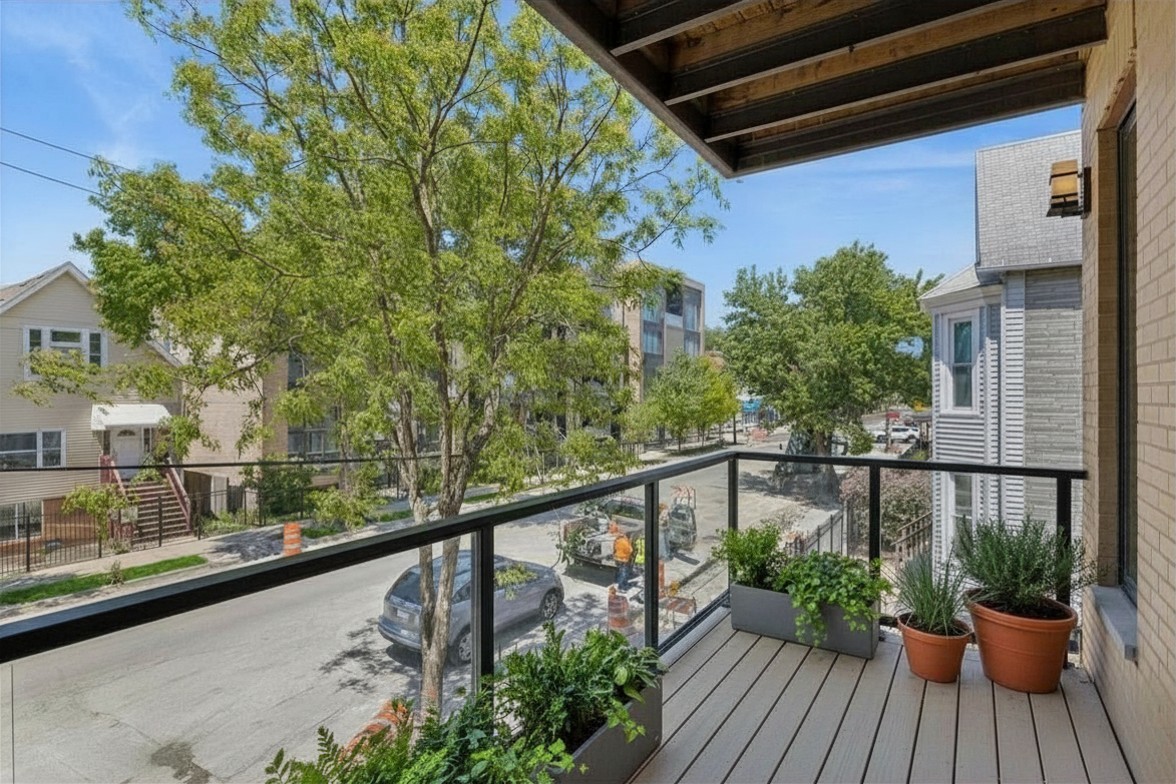 1841 North California Avenue Chicago IL 60647