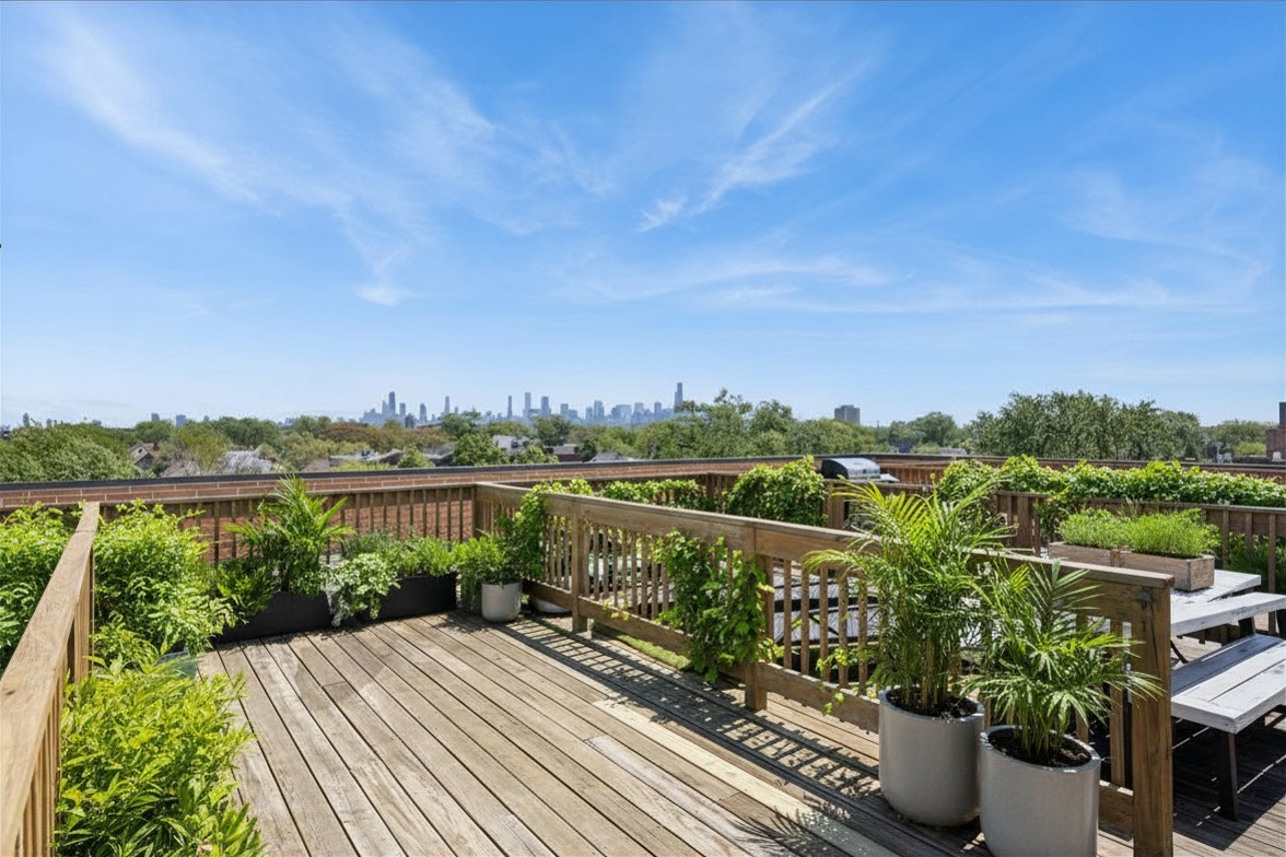 1841 North California Avenue Chicago IL 60647