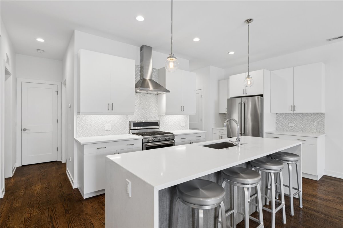 1841 North California Avenue Chicago IL 60647