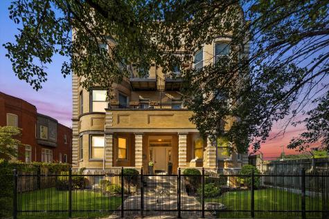 512 East Oakwood Boulevard Chicago IL 60653