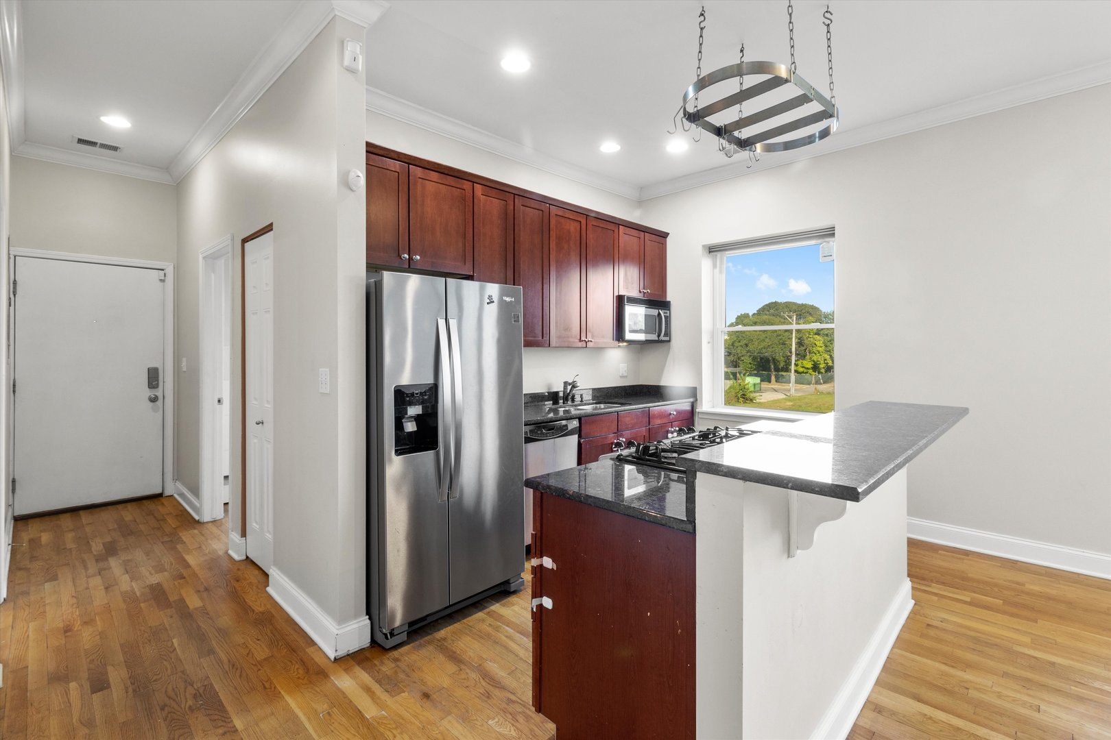 512 East Oakwood Boulevard Chicago IL 60653