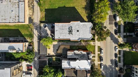 512 East Oakwood Boulevard Chicago IL 60653