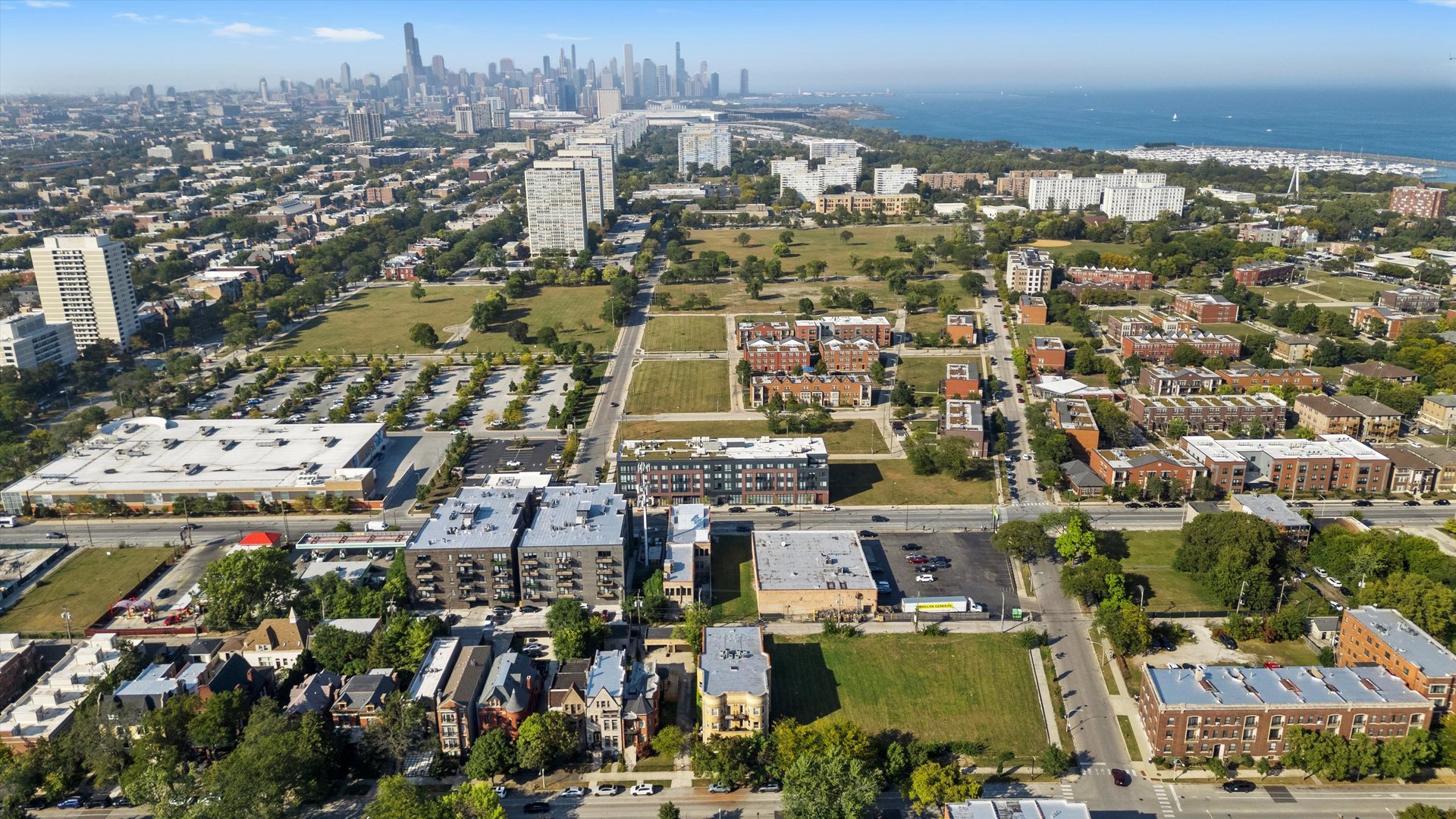 512 East Oakwood Boulevard Chicago IL 60653