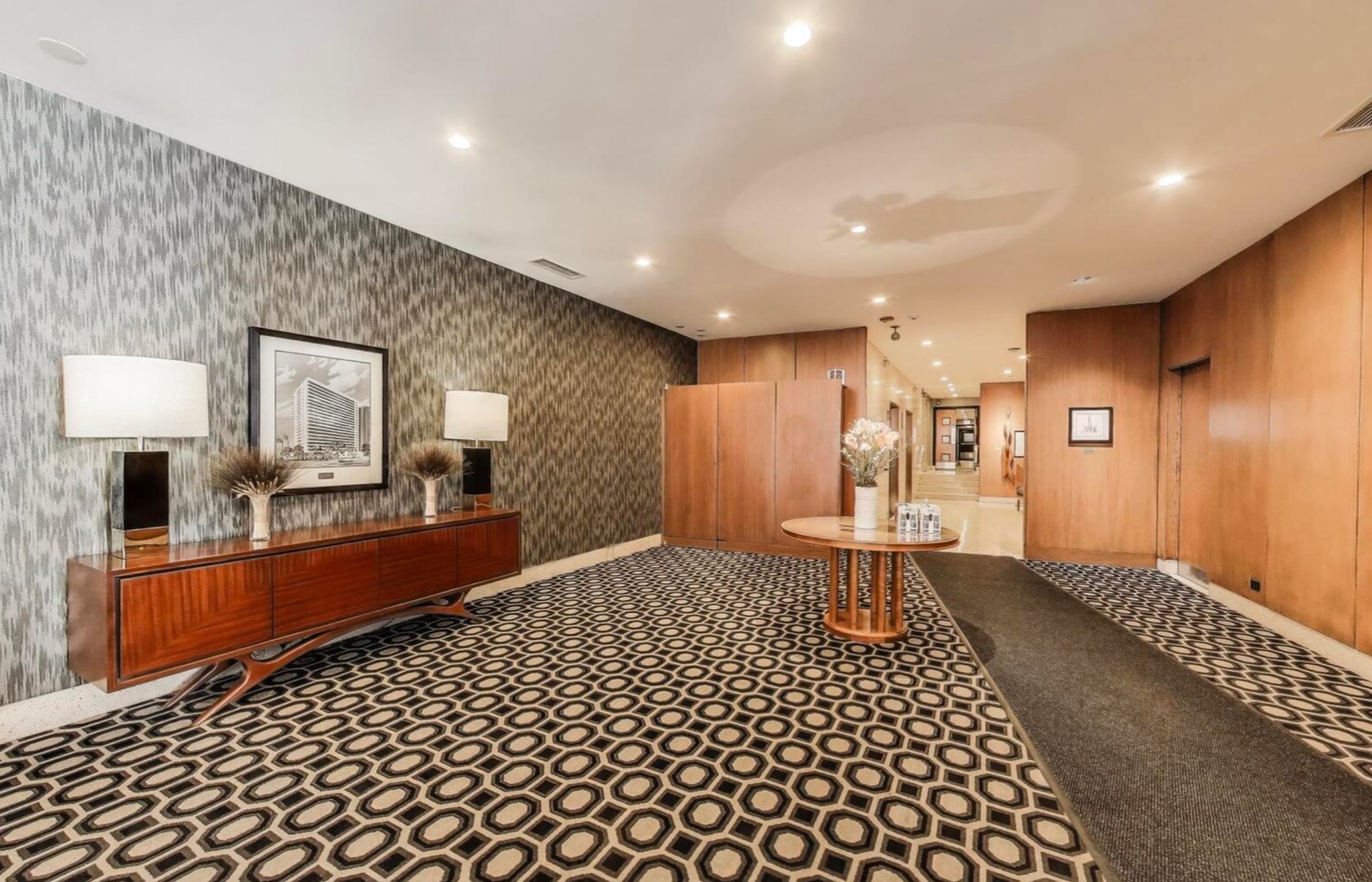 850 North Dewitt Place Chicago IL 60611