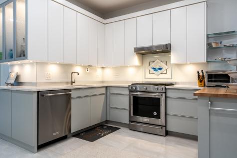 1430 North La Salle Street Chicago IL 60610