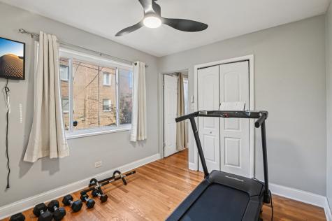 2444 West Berwyn Avenue Chicago IL 60625