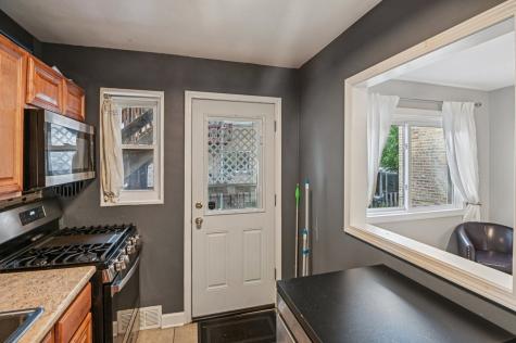 2444 West Berwyn Avenue Chicago IL 60625