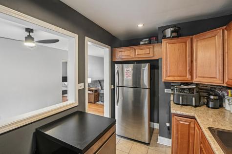 2444 West Berwyn Avenue Chicago IL 60625