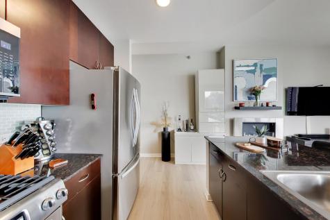 303 West Ohio Street Chicago IL 60654