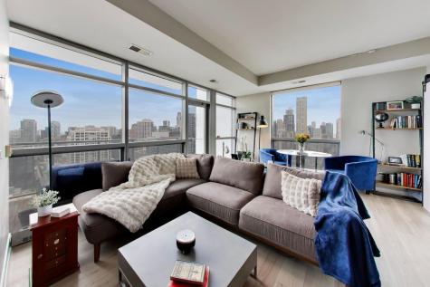 303 West Ohio Street Chicago IL 60654