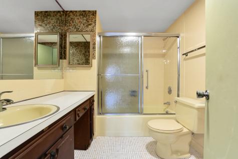 224 North Kenilworth Avenue Oak Park IL 60302