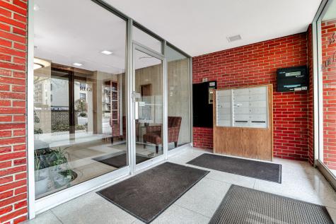 224 North Kenilworth Avenue Oak Park IL 60302