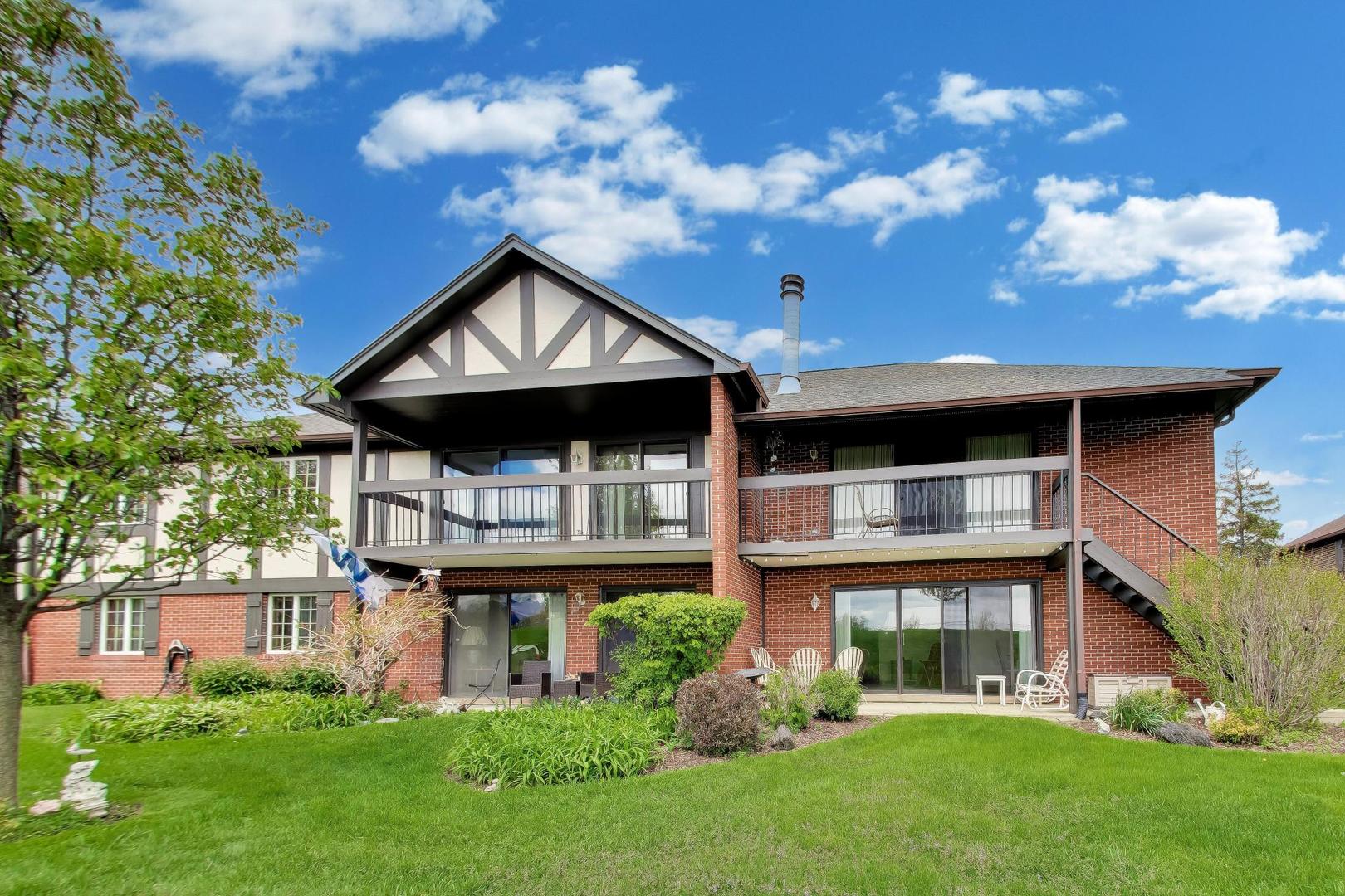 245 Windsor Lane Willowbrook IL 60527