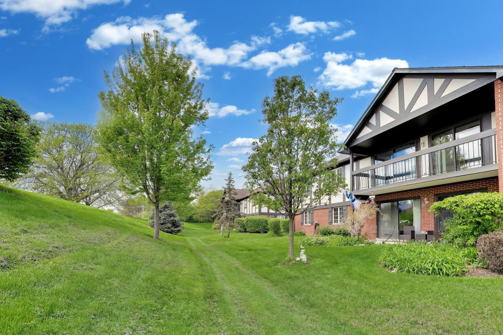 245 Windsor Lane Willowbrook IL 60527