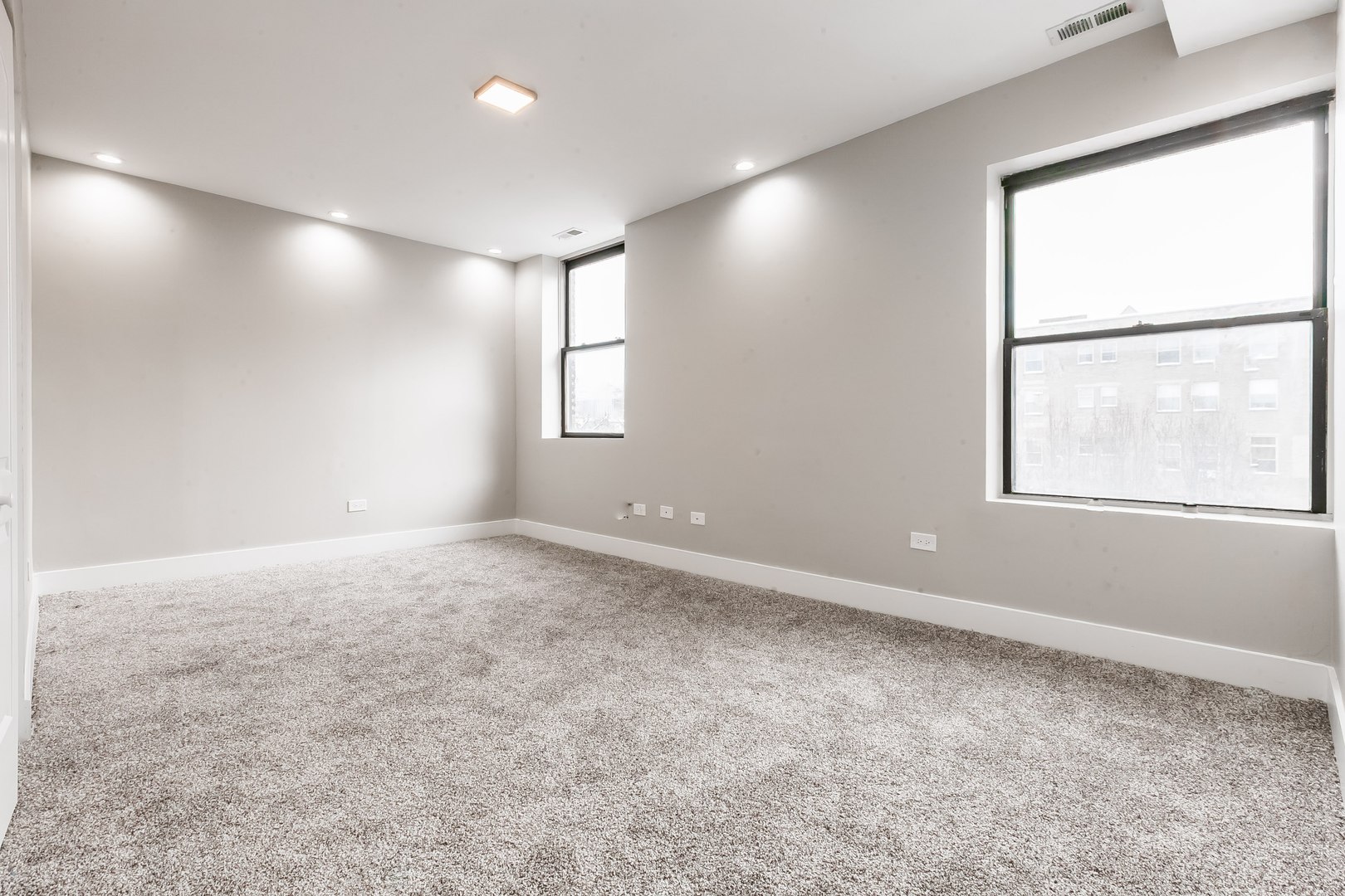 4529 South Drexel Boulevard Chicago IL 60653