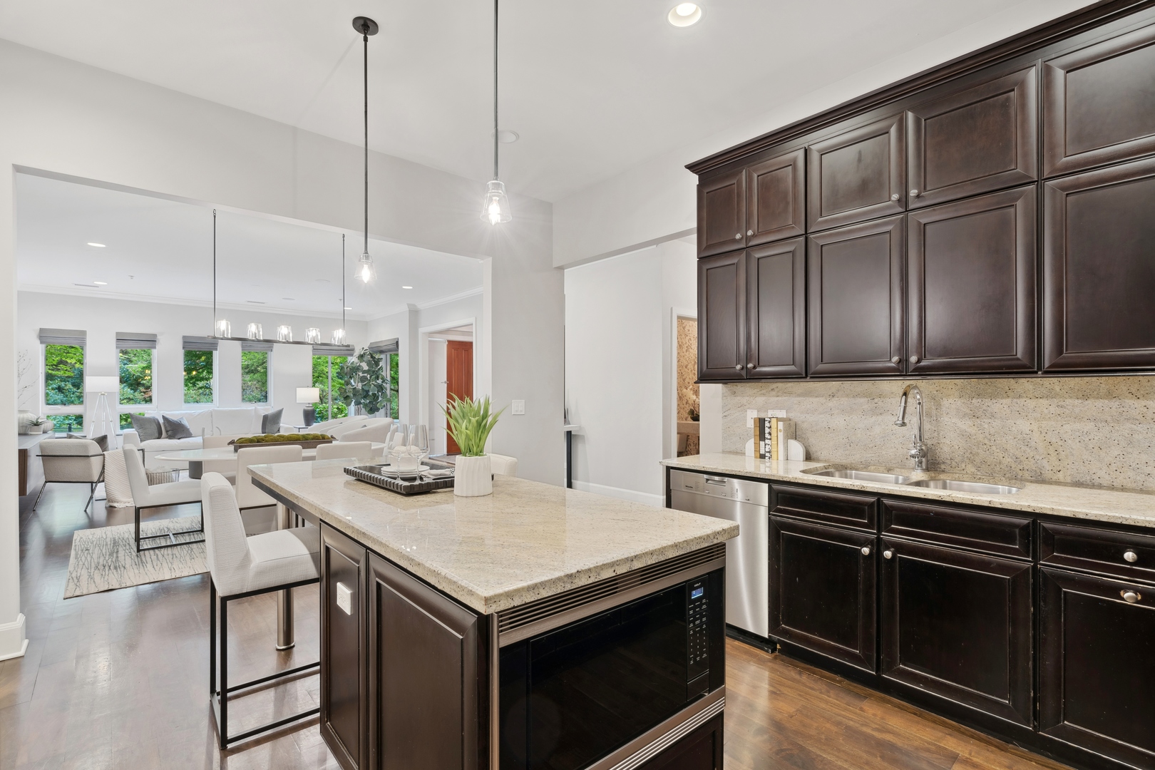 409 East Benton Place Chicago IL 60601
