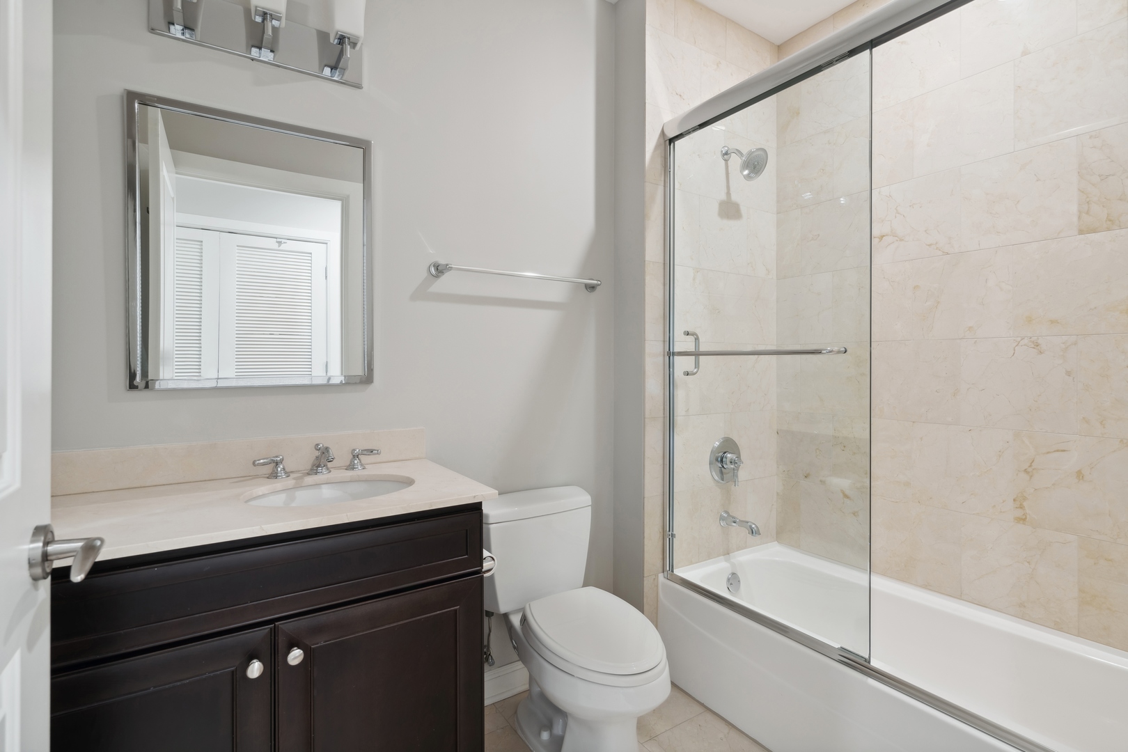 409 East Benton Place Chicago IL 60601