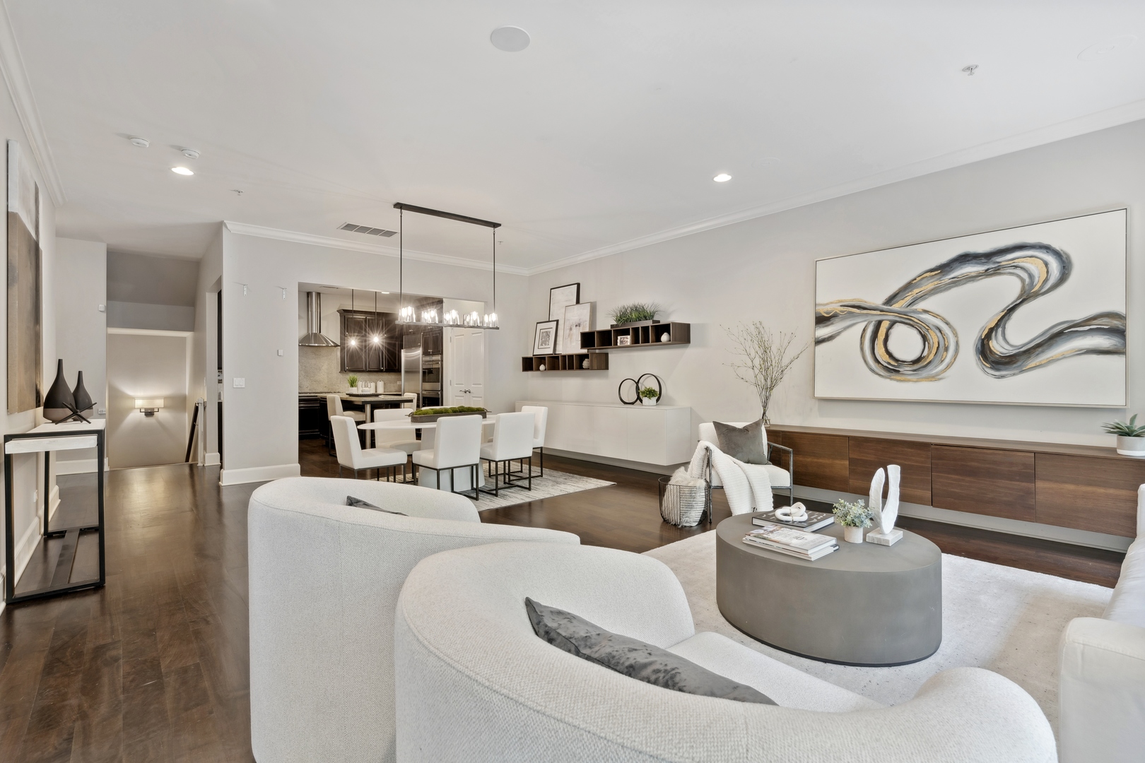 409 East Benton Place Chicago IL 60601