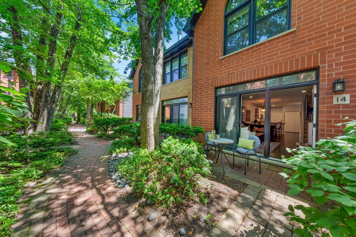 1801 West Diversey Parkway Chicago IL 60614