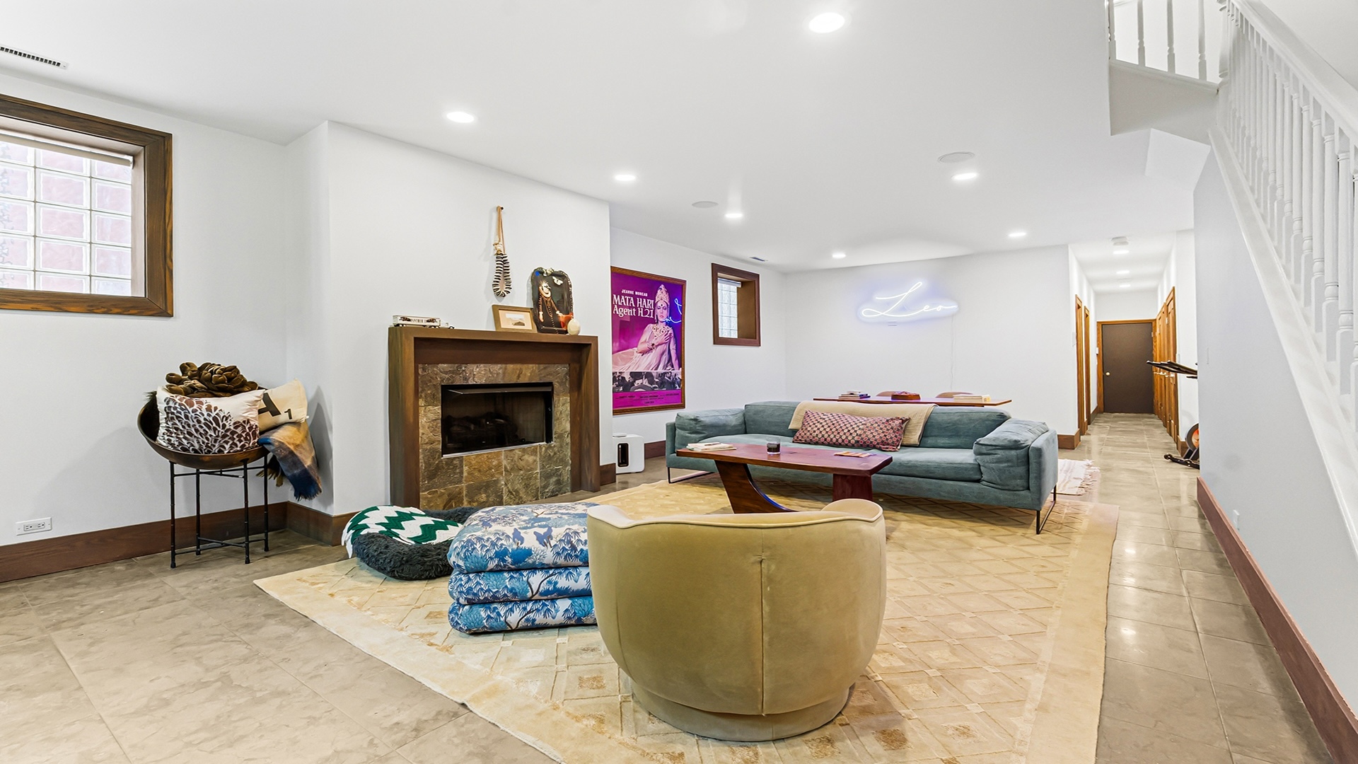 820 West Buckingham Place Chicago IL 60657