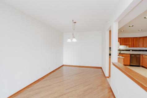 1685 Mill Street Des Plaines IL 60016
