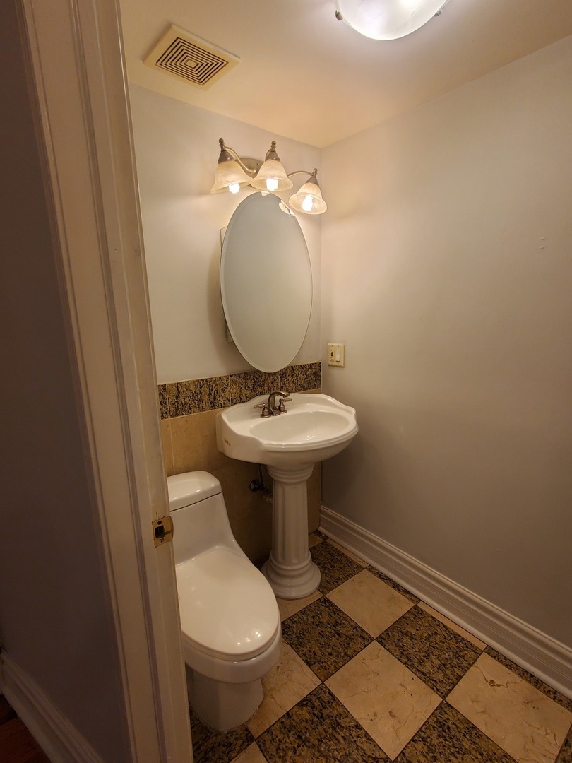 44 North Menard Avenue Chicago IL 60644