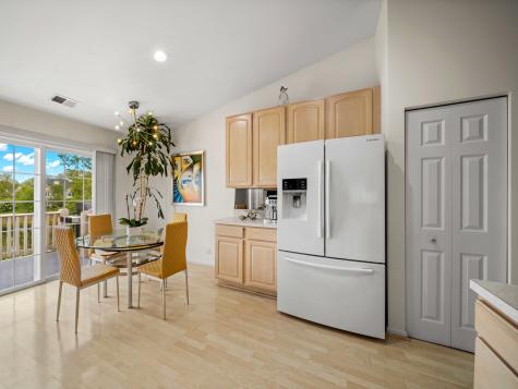 377 Bay Tree Circle Vernon Hills IL 60061