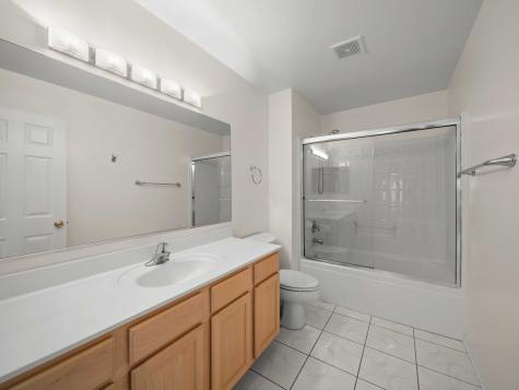 377 Bay Tree Circle Vernon Hills IL 60061