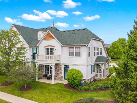 377 Bay Tree Circle Vernon Hills IL 60061