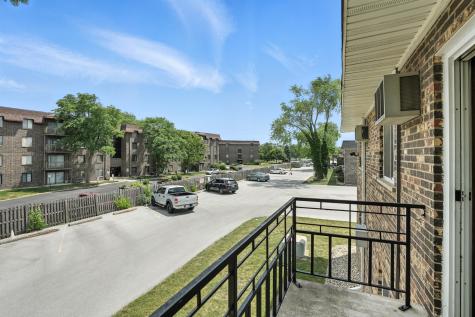 18205 Hart Drive Homewood IL 60430