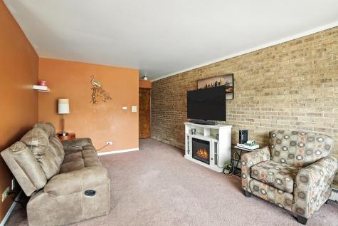 18205 Hart Drive Homewood IL 60430