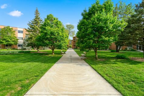 9725 South Keeler Avenue Oak Lawn IL 60453